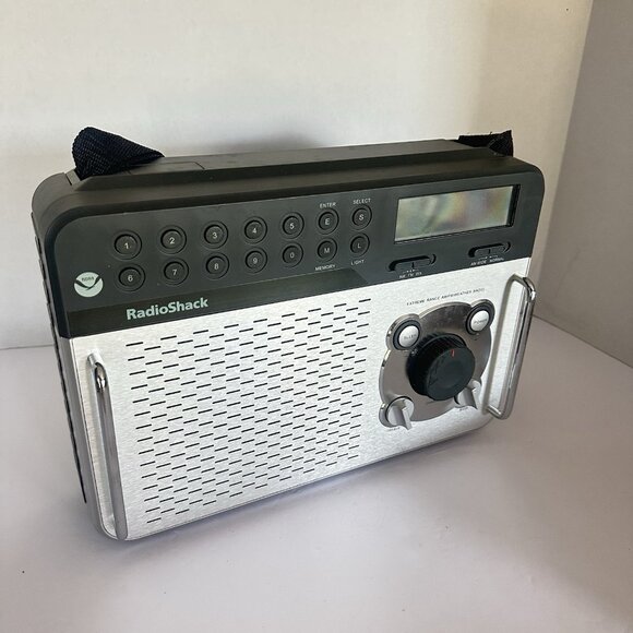 Radio Shack Extreme Range AM/FM/WX Weather Radio 12-150 AC/DC - New in Open Box - Picture 1 of 16